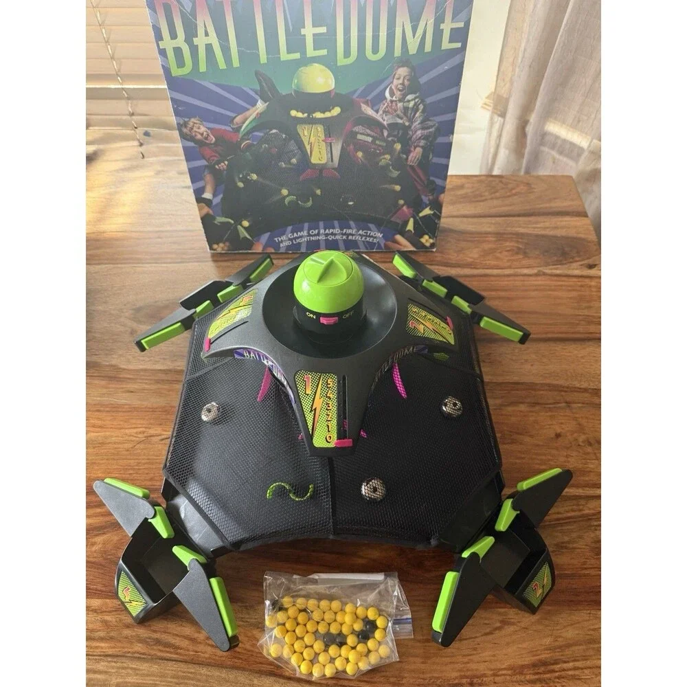 Vintage & Rare Battledome Game Parker Brothers 1995 #45273 WORKING w/ Box *READ*